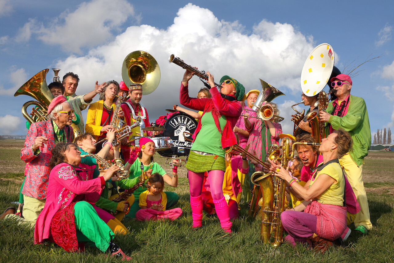 Fanfare van de eerste liefdesnacht. Foto: Jan van Esch